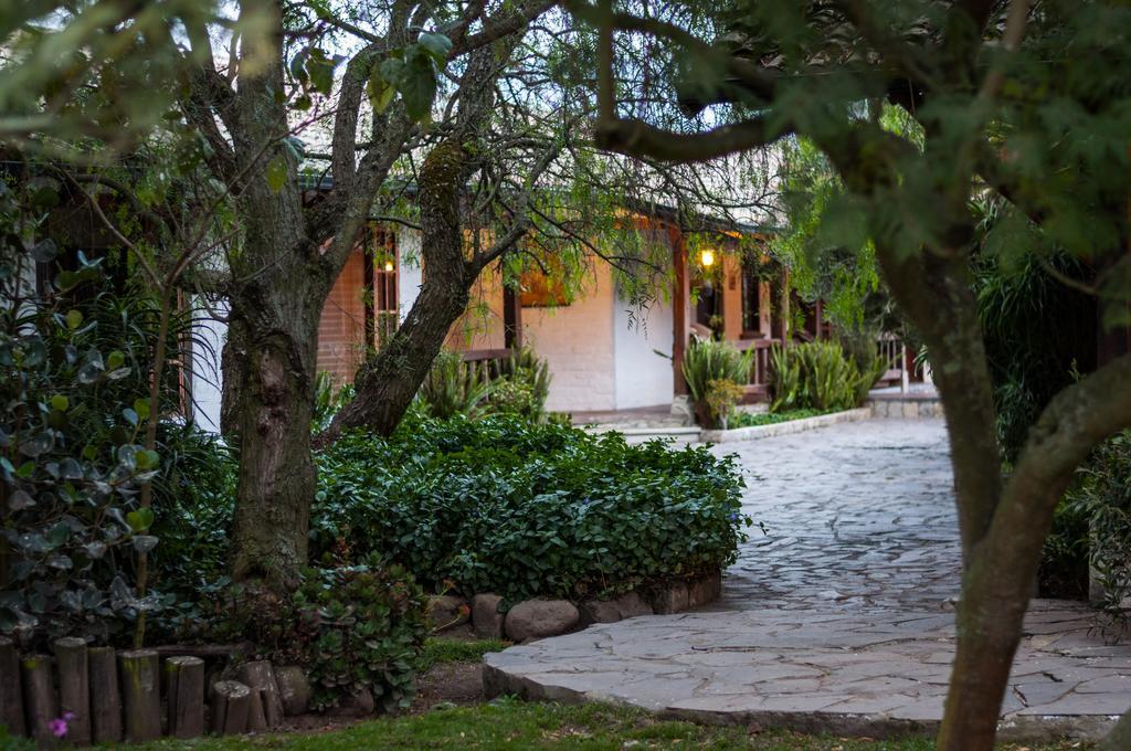 Hotel Hacienda Abraspungo ريوبامبا المظهر الخارجي الصورة