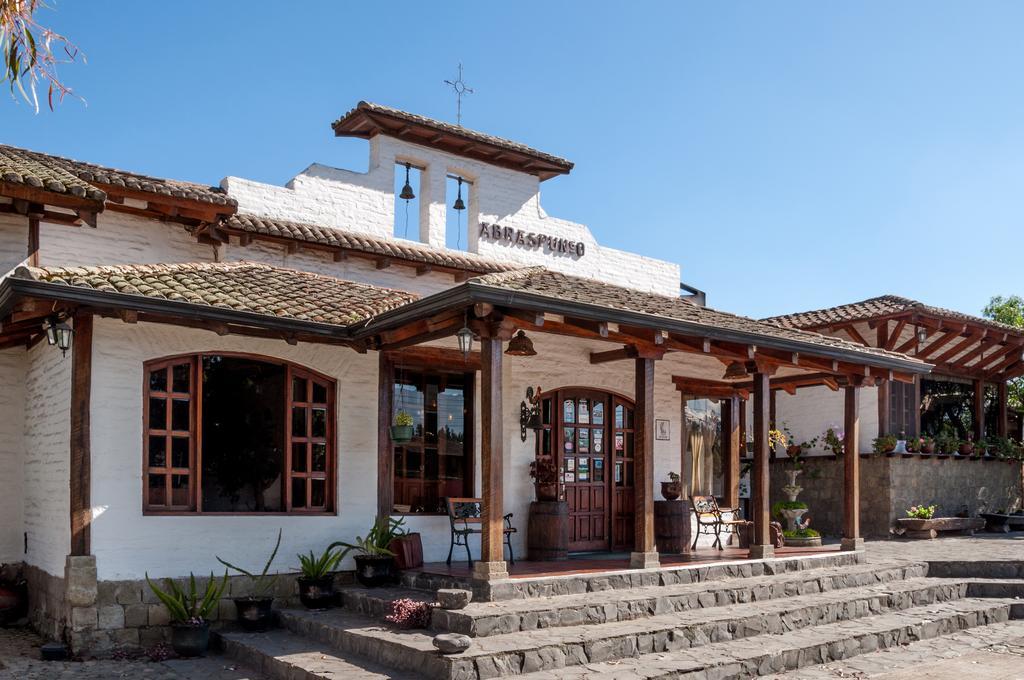 Hotel Hacienda Abraspungo ريوبامبا المظهر الخارجي الصورة